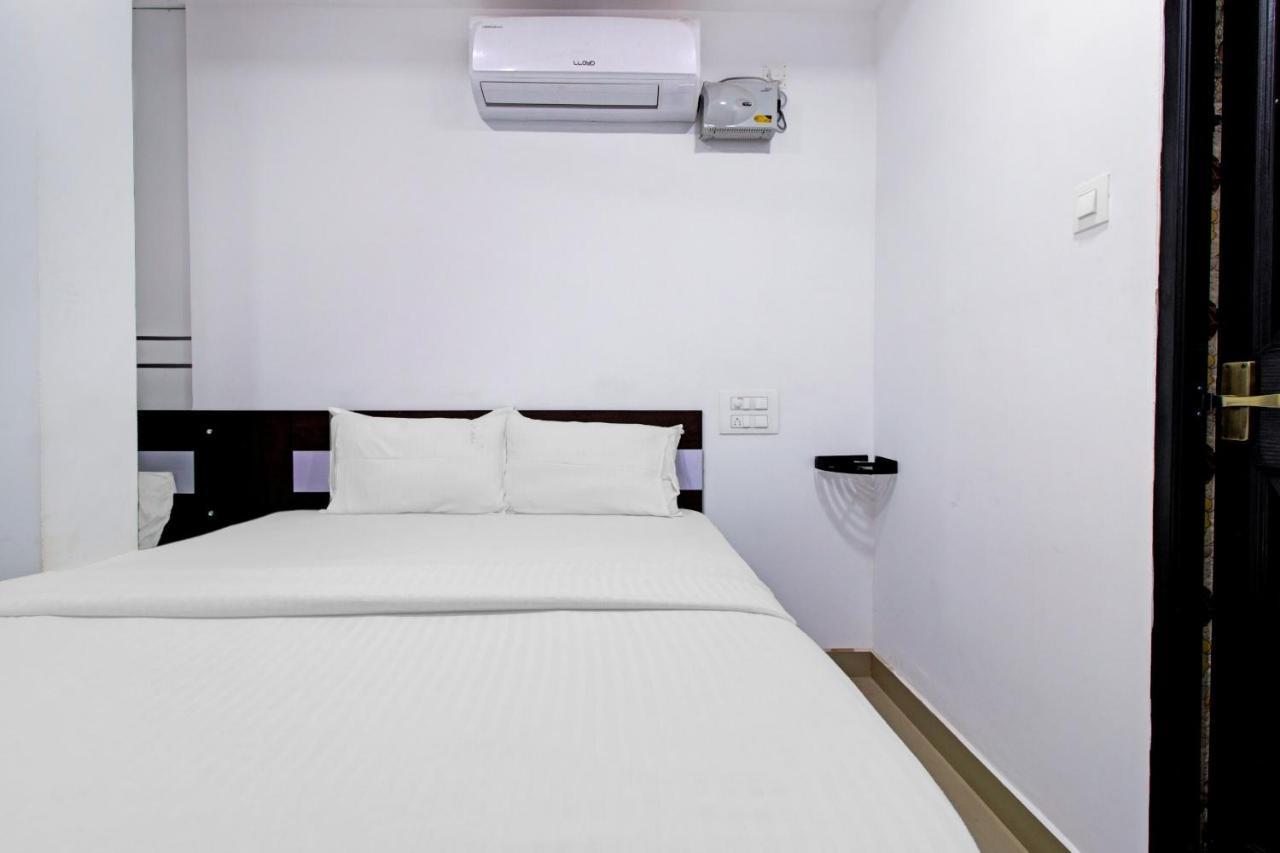 Oyo Flagship 81436 Palace Lodge Mangalore Eksteriør billede