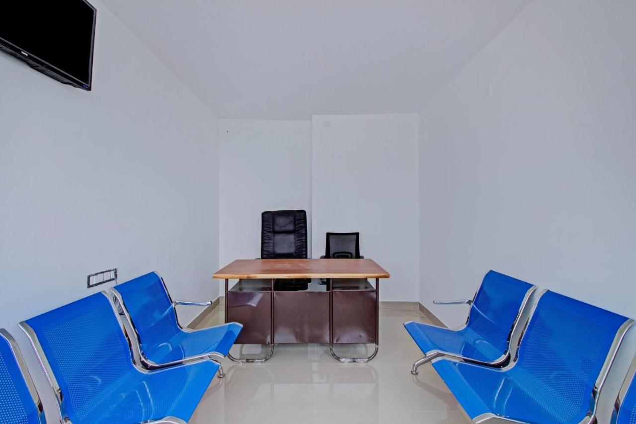 Oyo Flagship 81436 Palace Lodge Mangalore Eksteriør billede